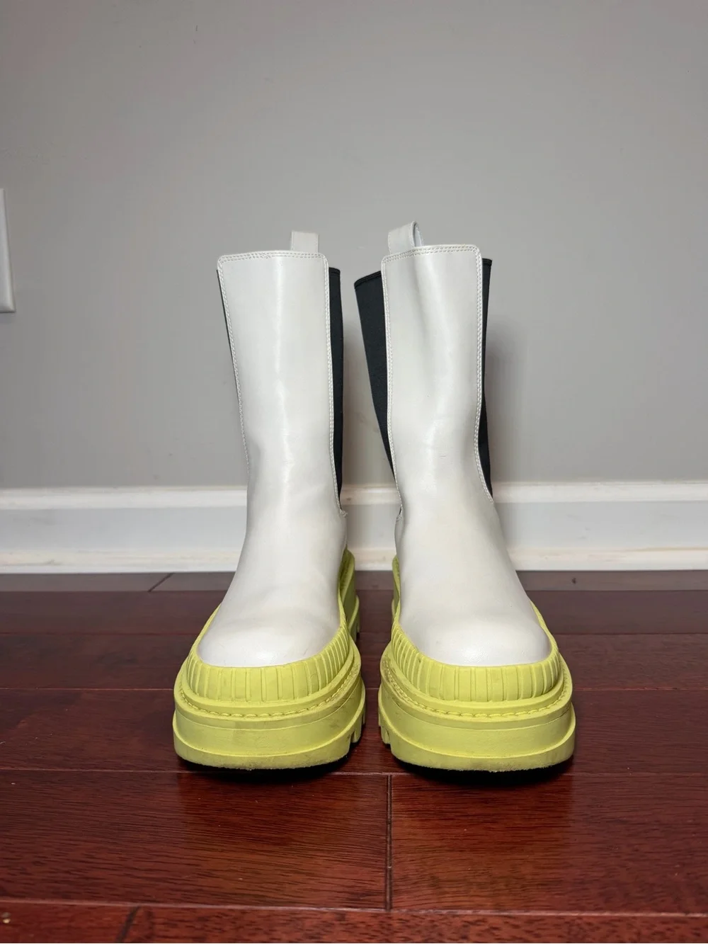 Charles & Keith white charles